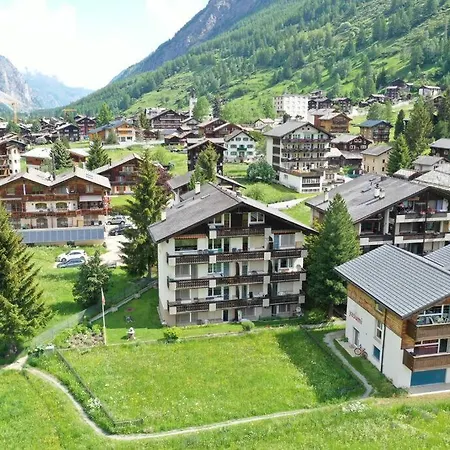 Panorama Apartment For 2 Near Zermatt With Parking! Täsch Exteriér fotografie